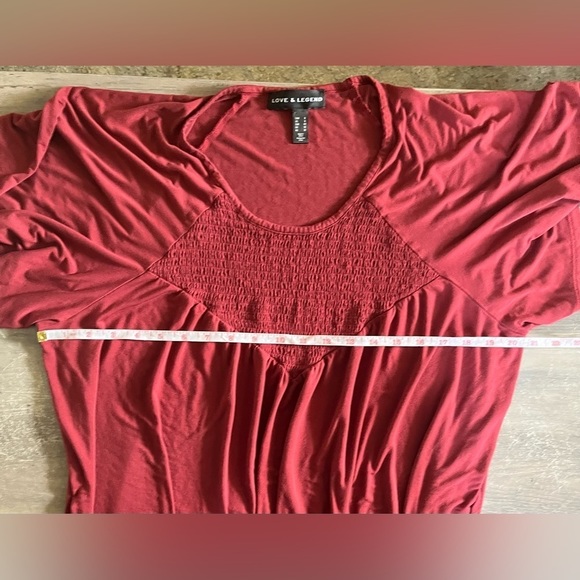 Love & Legend Short Sleeve Scoop Neck Shirt X - Picture 4 of 7